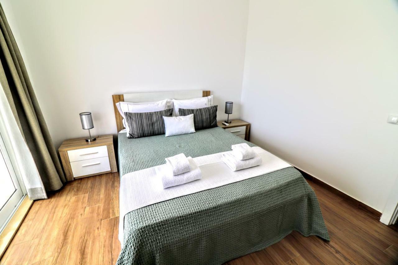 By The Sea - Sea View Torres Apartman Portimão Kültér fotó